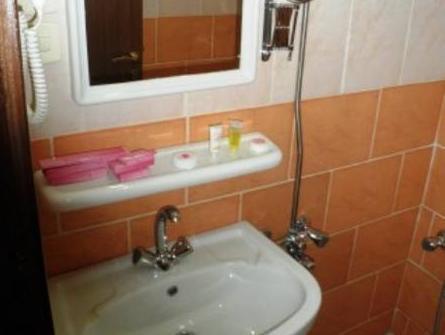 Al Farhan Hotel Suites - Al Salam Riyadh Ngoại thất bức ảnh